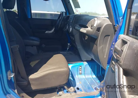 2015 Jeep Wrangler Unlimited Sahara из США, поврежденный, VIN 1C4BJWEG9FL765245